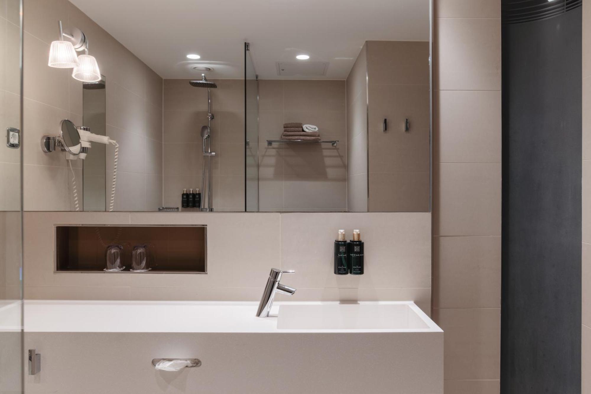 Standard Twin Room,1746891999:JPEG